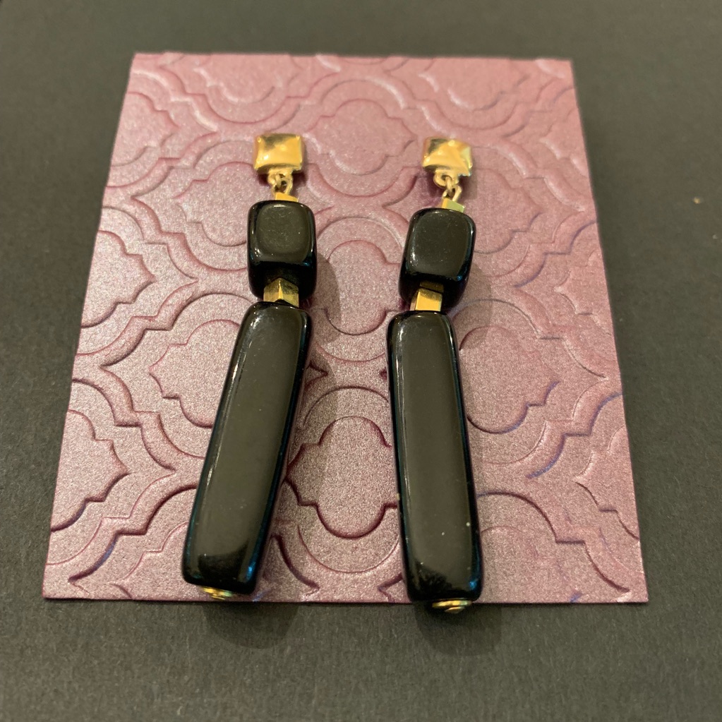 Trifari Vintage Black And Gold Earrings 20$